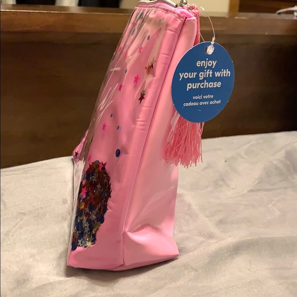 makeup bag，waterproof outside - Picture 3 of 4